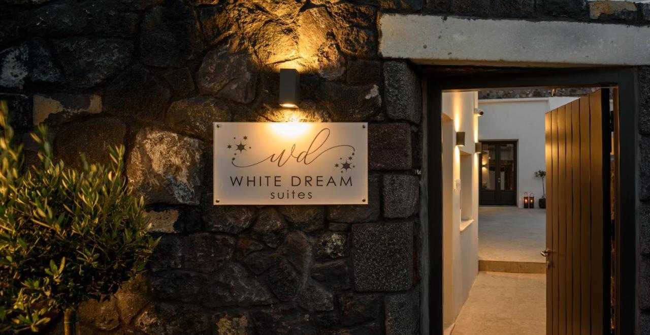 White Dream Suites Fira  Exterior photo